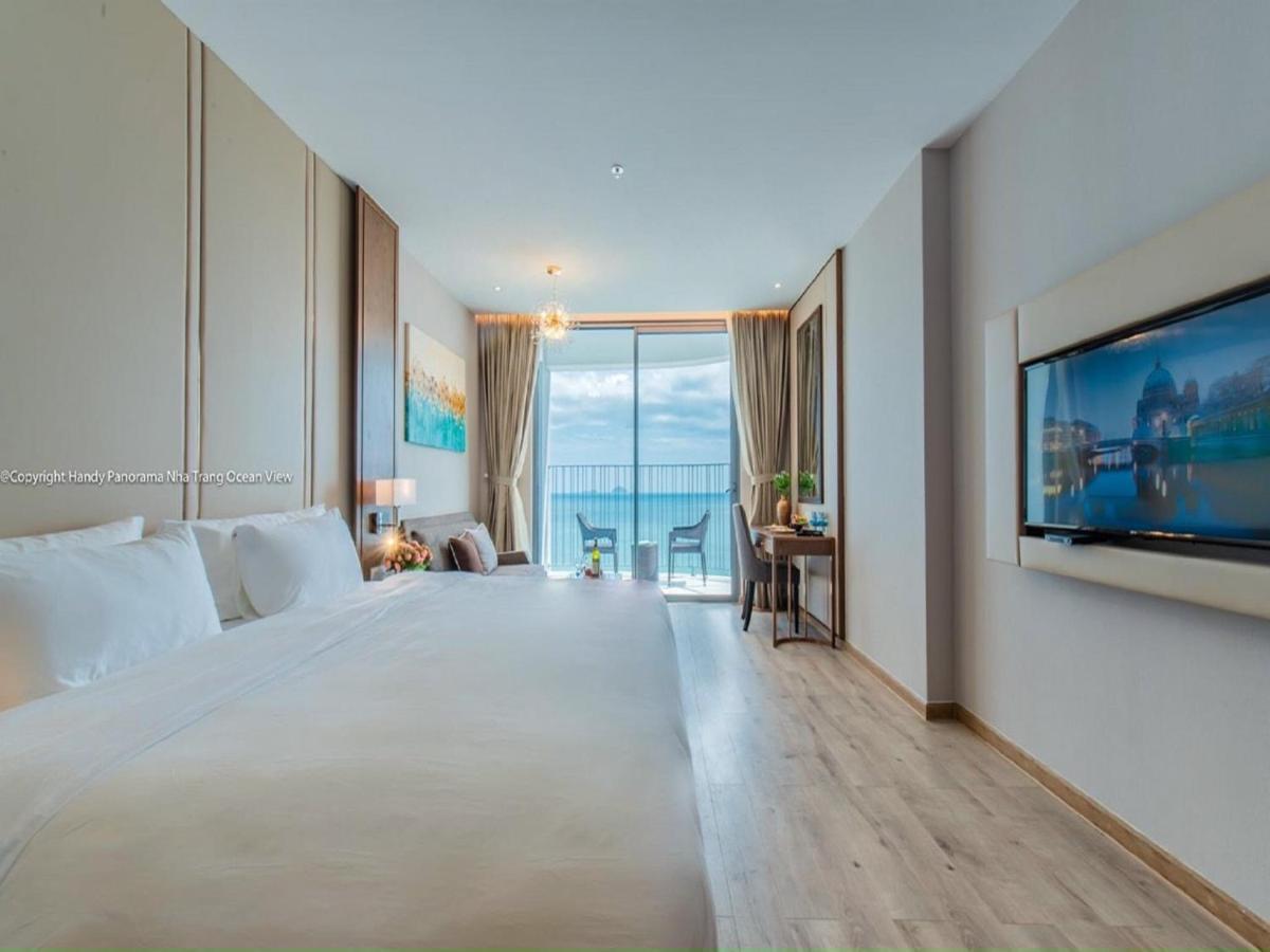 Panorama Lyn Beachfront Apartment Nha Trang Exterior photo