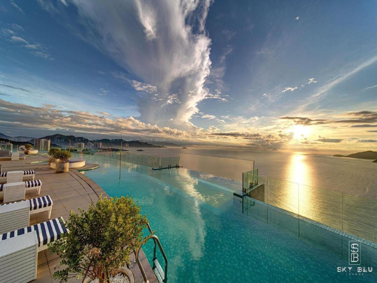 Panorama Lyn Beachfront Apartment Nha Trang Exterior photo