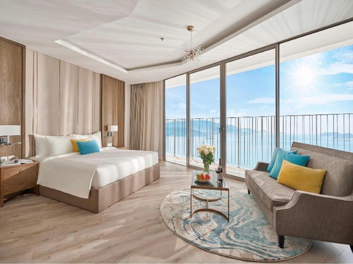 Panorama Lyn Beachfront Apartment Nha Trang Exterior photo